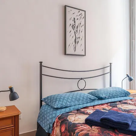 Lion Renting Termini Station Apartment