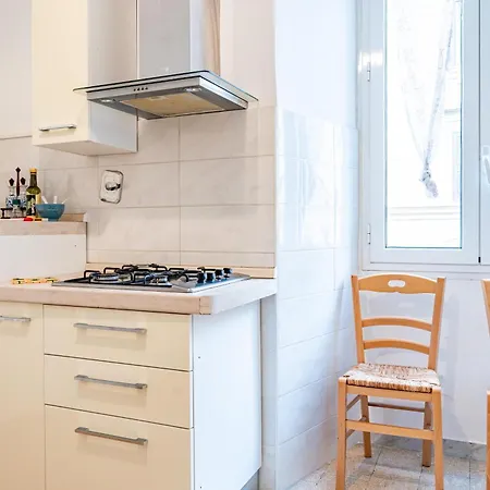 Apartment Lion Renting Termini Station